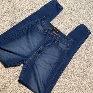 FASHION NOVA MEDIUM WASH HIGH WAISTED JEANS